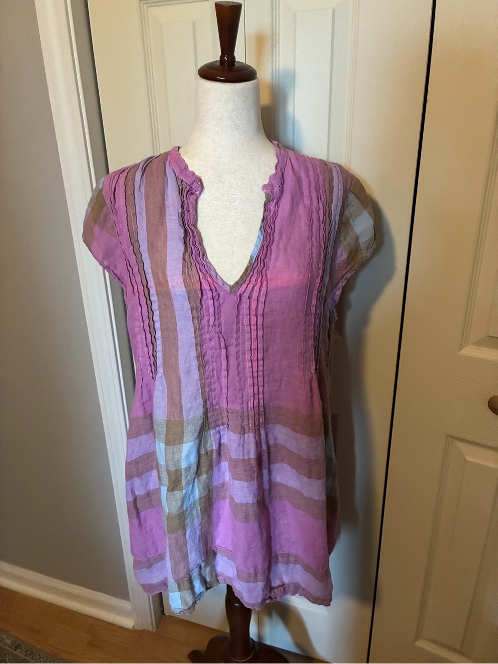 CP Shades 100% Linen Lavender & Taupe Striped V-Neck Tunic Coverup/Dress